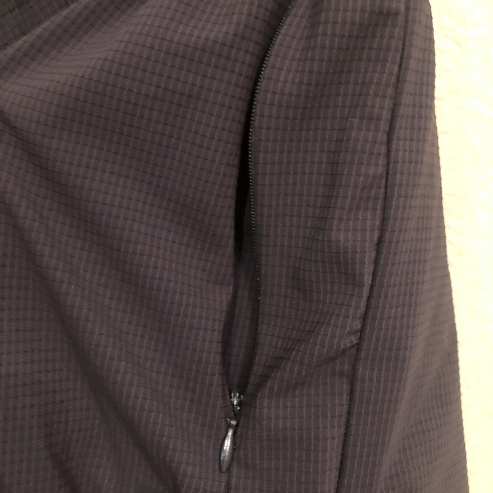 Avalanche Dark Gray Hiking Shorts Lightweight Quick Dry Stretch Large Zip Pocket - Picture 3 of 6